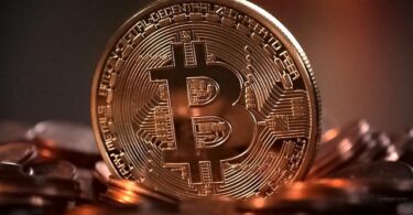 Factors impacting Bitcoin Price Movement. What causes Bitcoin to rise and fall